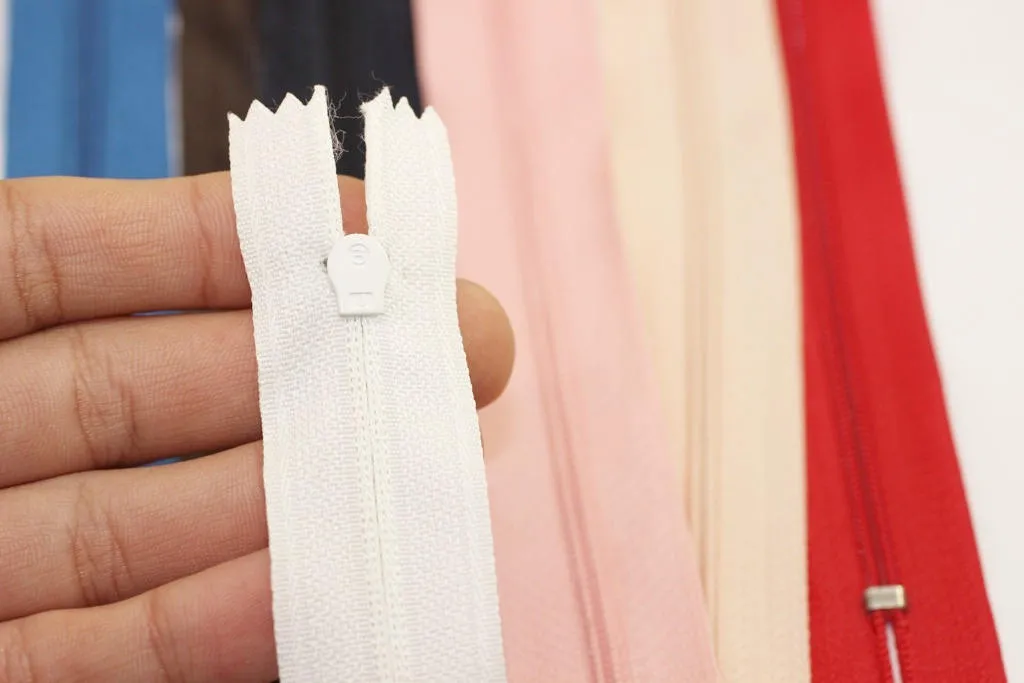 10 pcs White  Zippers, 18-60cm (7-23inches) zipper, dress zipper, zipper for skirt, lightweight zipper, dress zipper, zippers