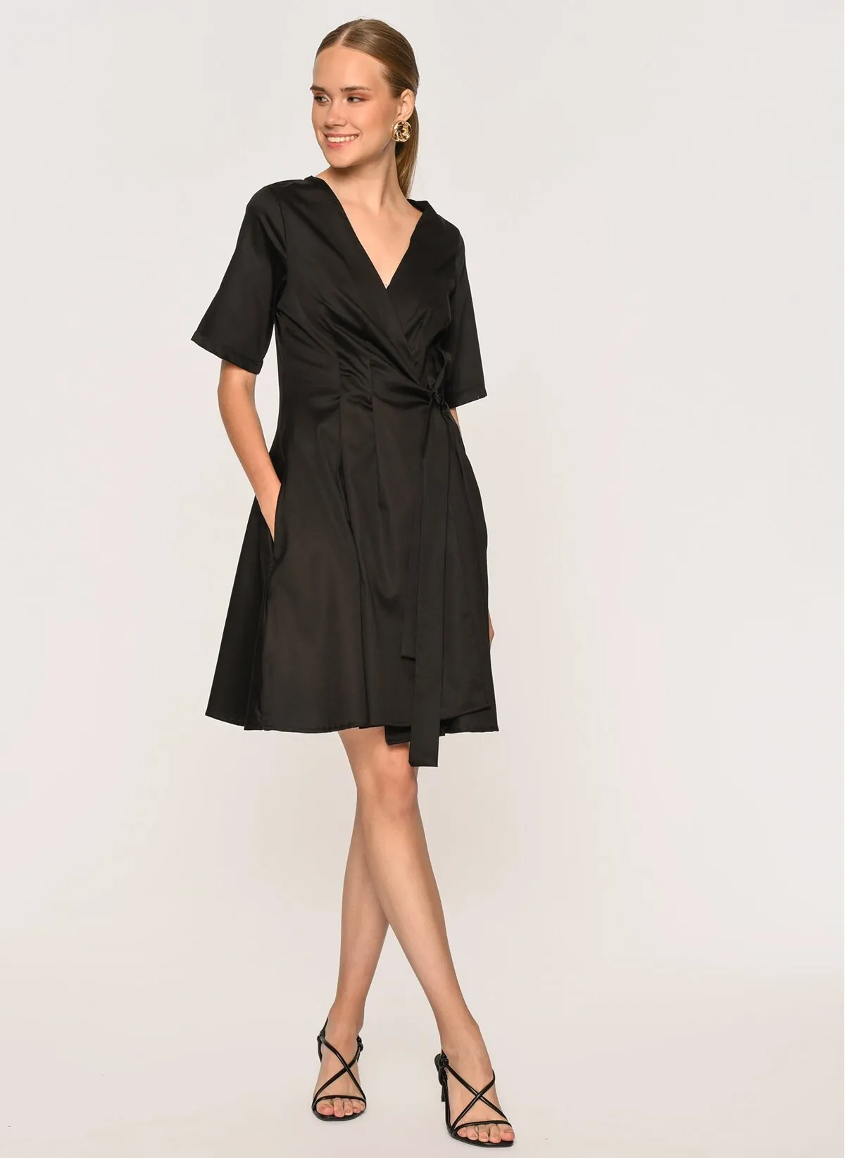 13537 Black Wrap Dress