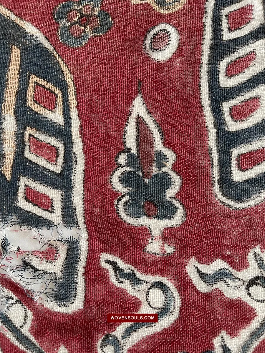 1642 Rare Toraja Ceremonial Cloth with a Row of Female Musicians