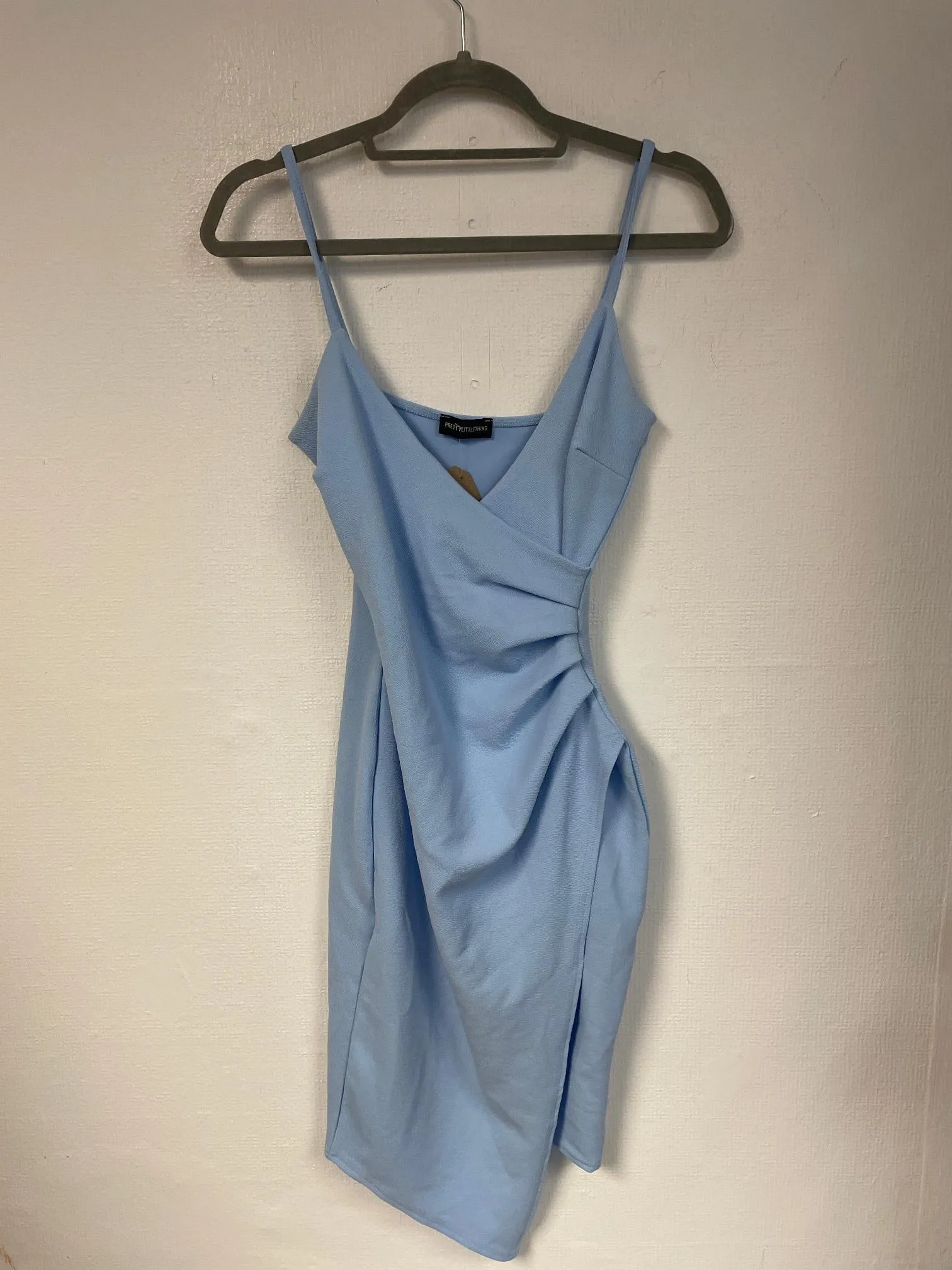 Baby blue crepe ruche bodycon dress, Pretty Little Thing, Size 10 (Polyester, Elastane)