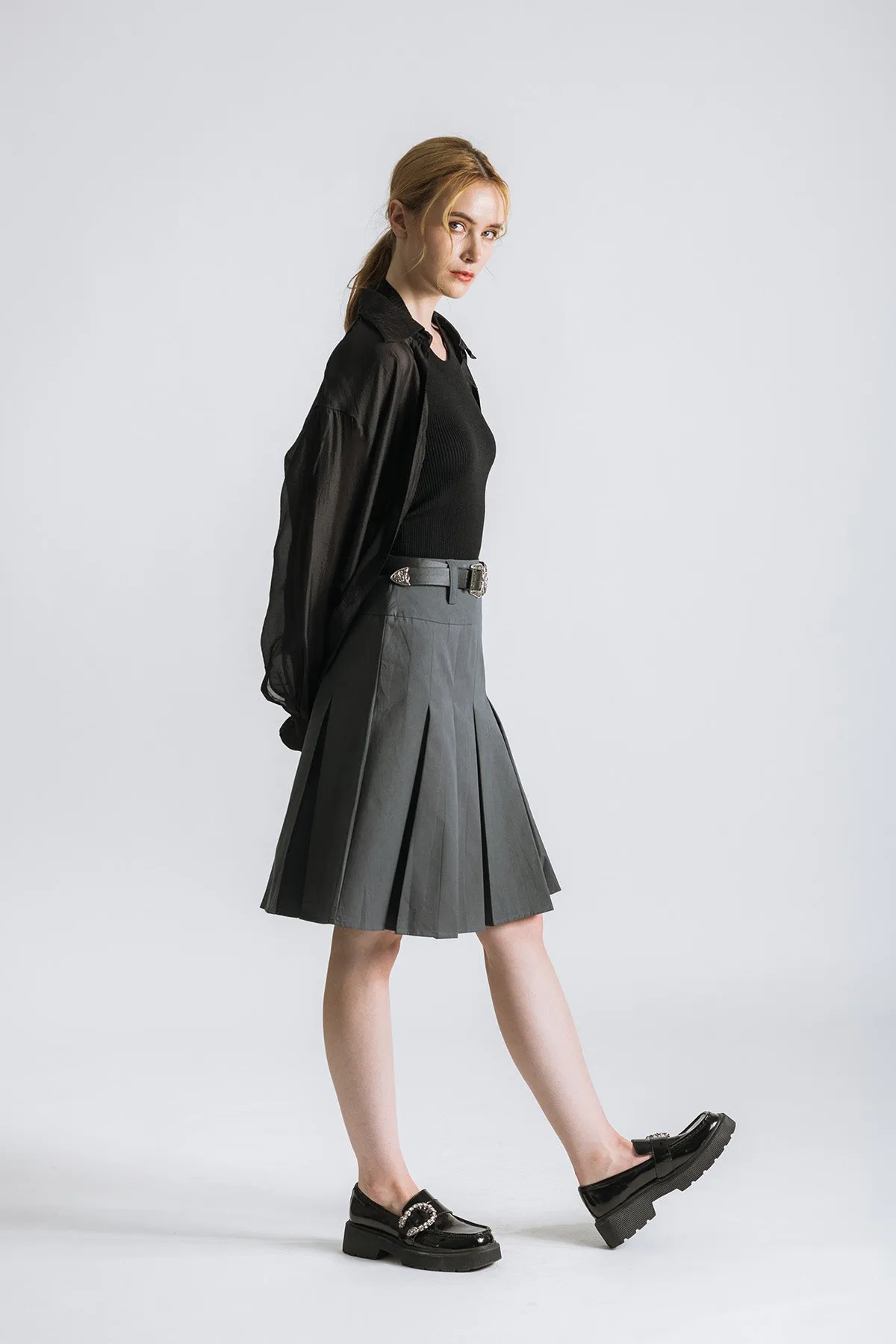 Beillone Belted Pleated Skirt