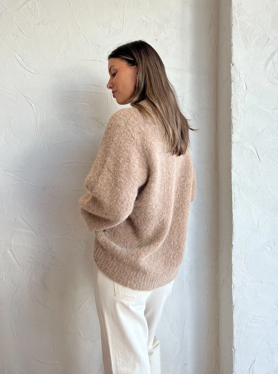 Clea Arlo Boucle Knit in Camel