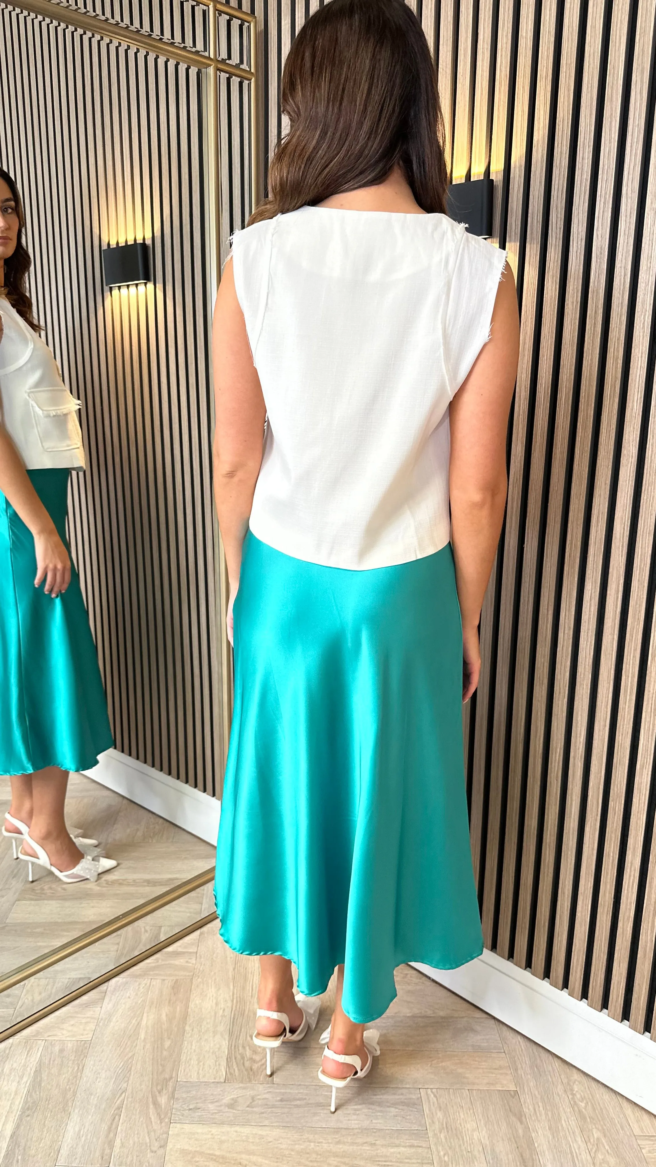 Fiadh Green Satin Finish Midi Skirt