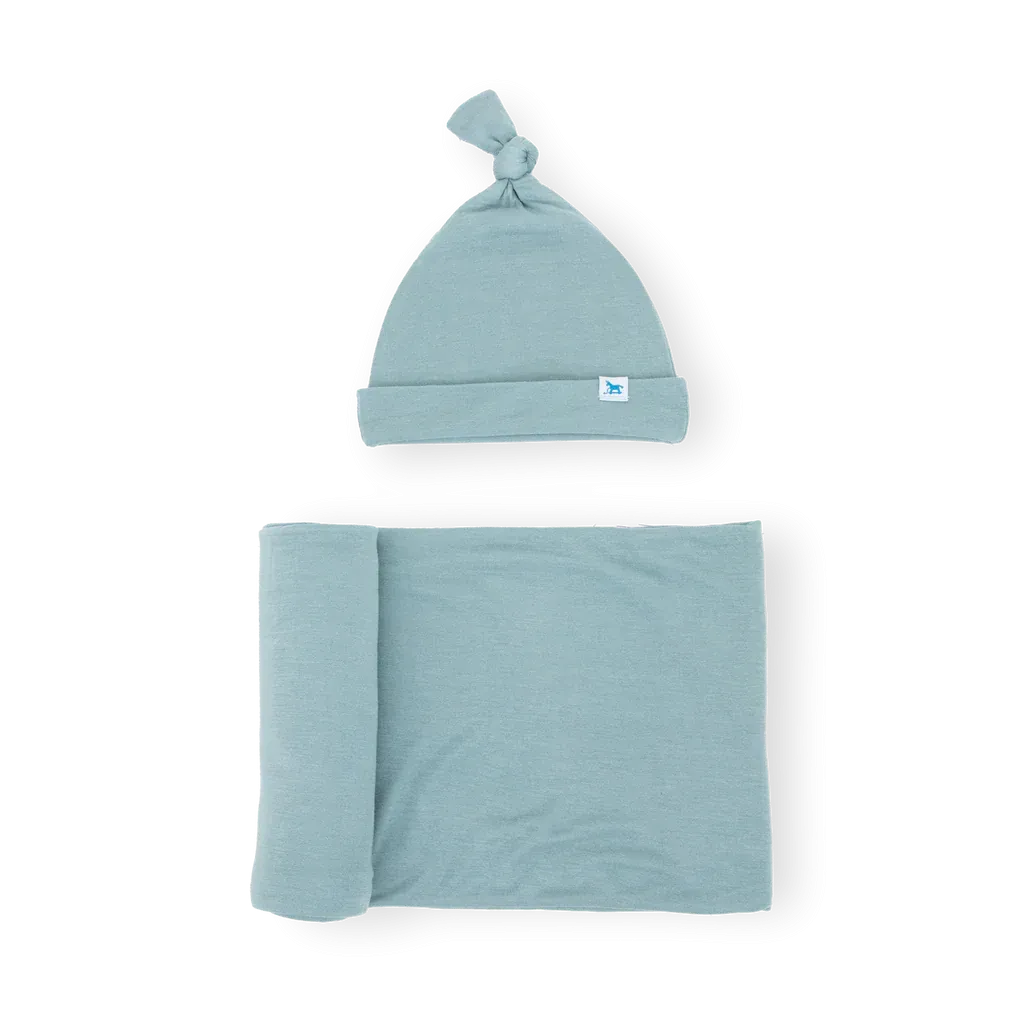 Harbor Stretch Knit Hat & Swaddle Set