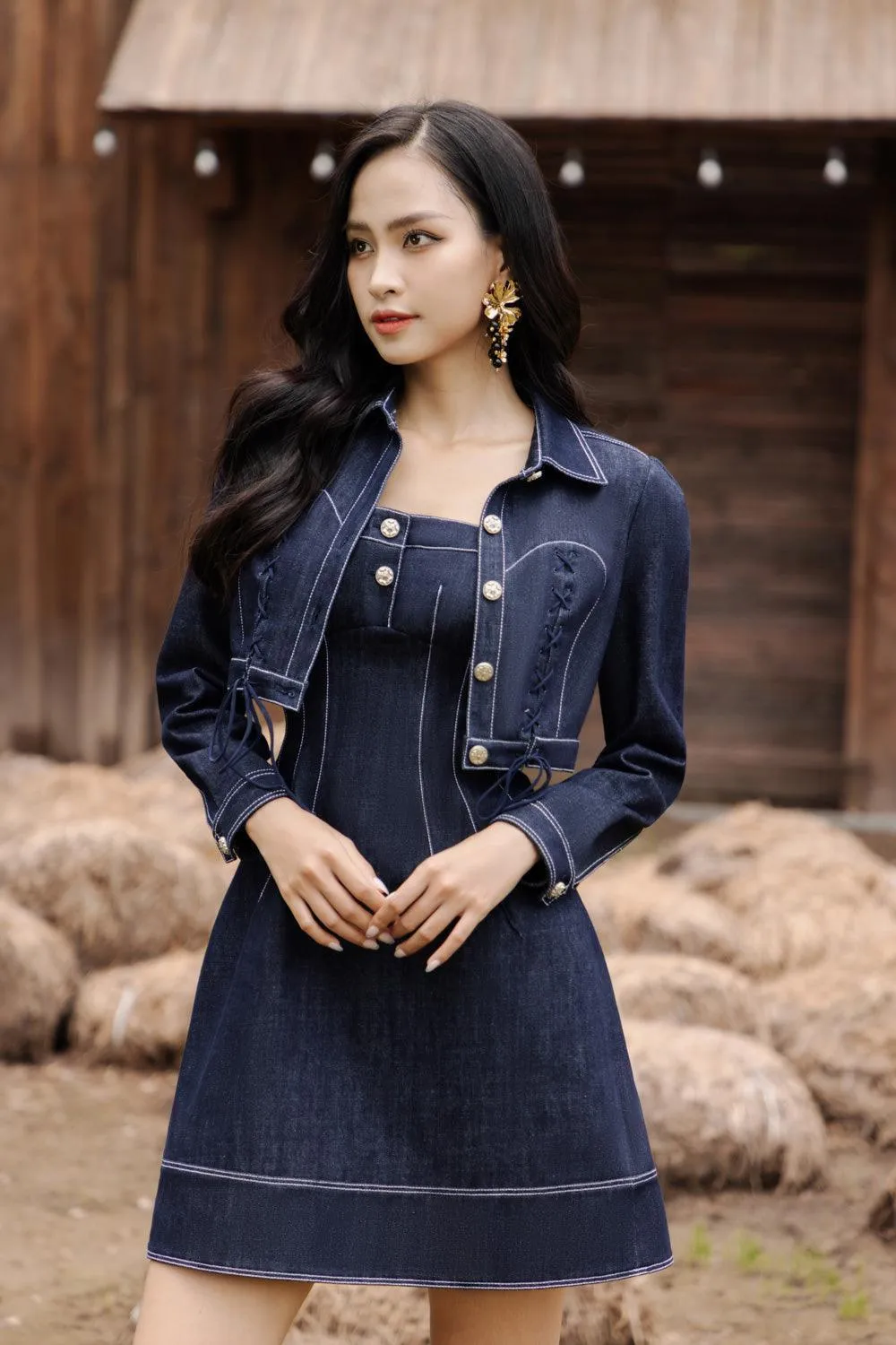 Havana Cropped Collared Neck Denim Jacket