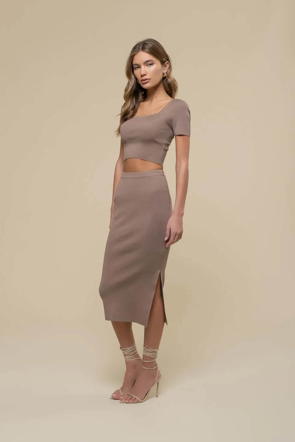 HIGH WAIST SIDE SLIT SWEATER KNIT MIDI SKIRT