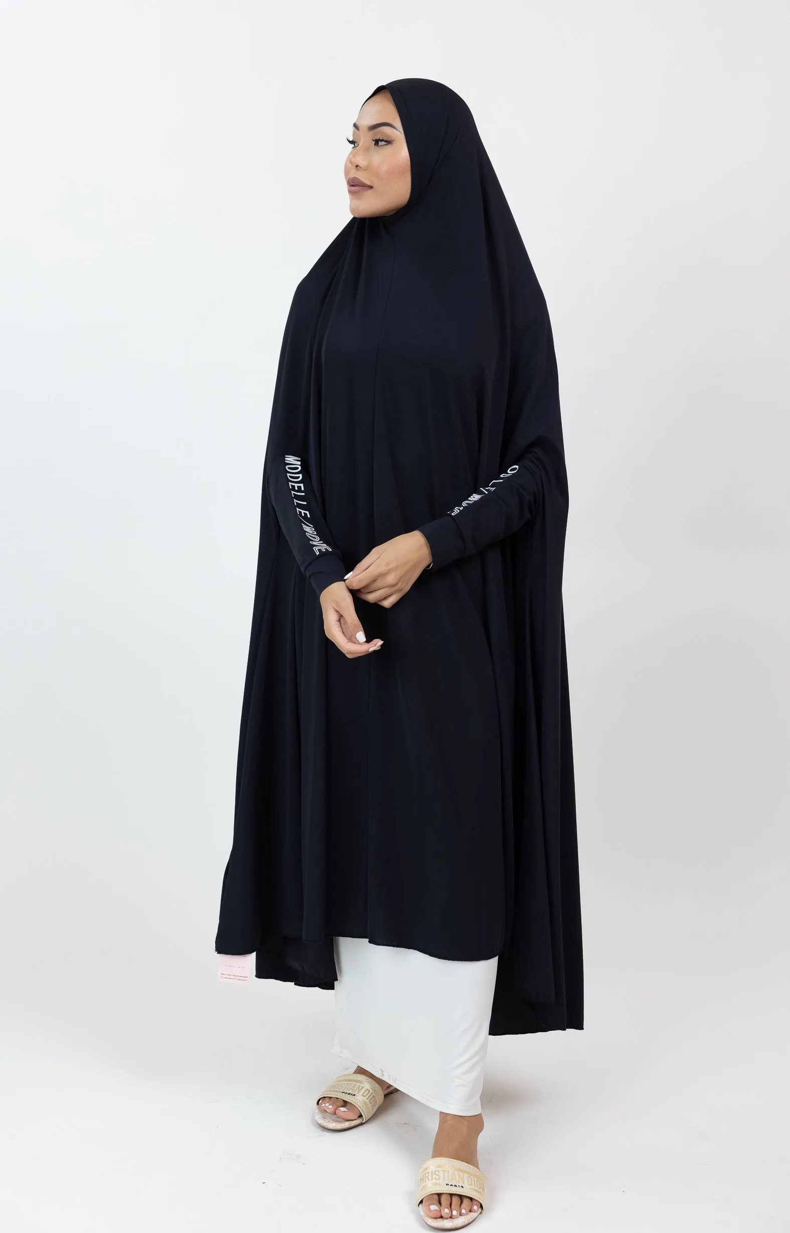 Modelle/Move Dri Fit Jilbab