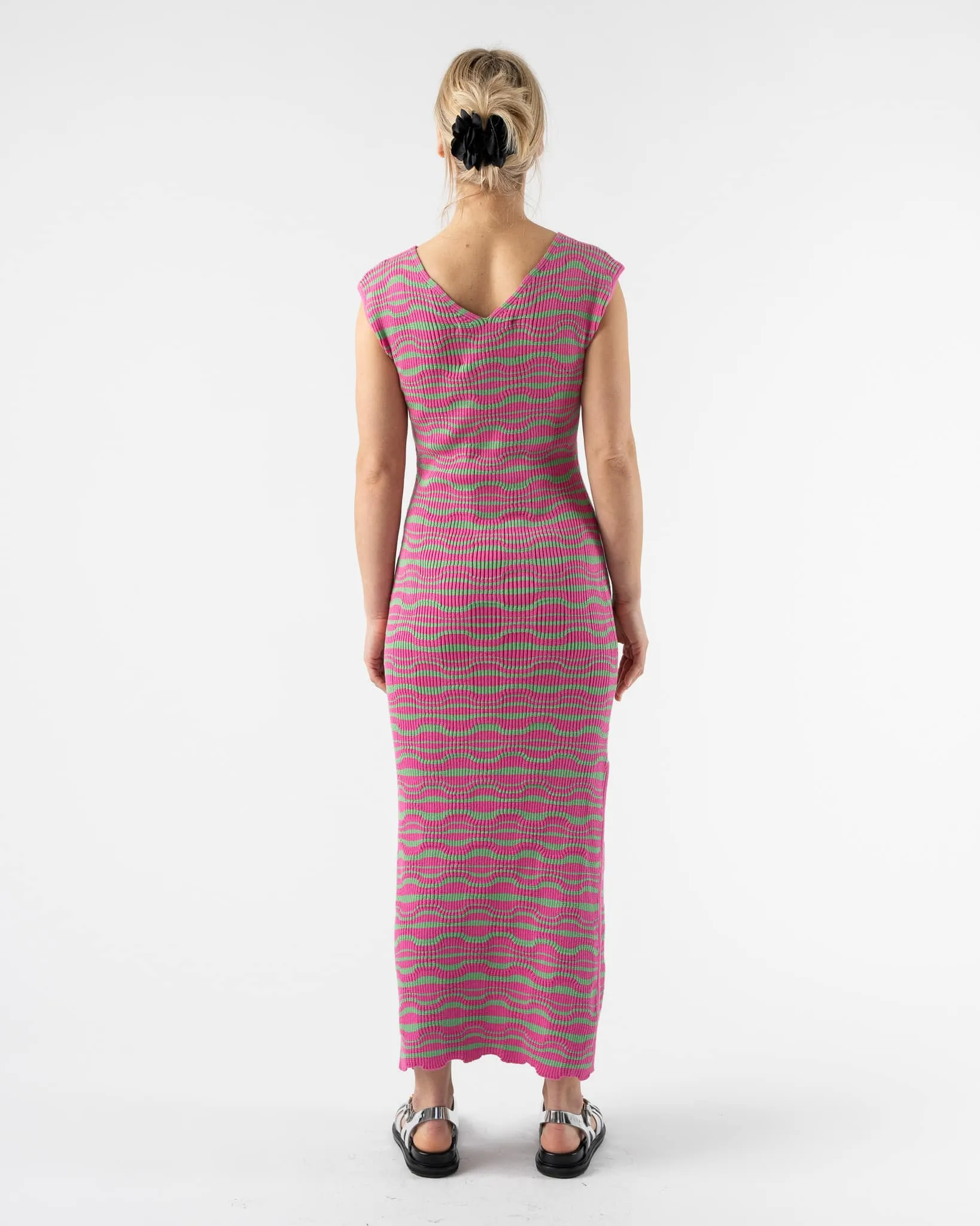 Mozhdeh Matin Wavy Midi Dress in Fuschia/Green