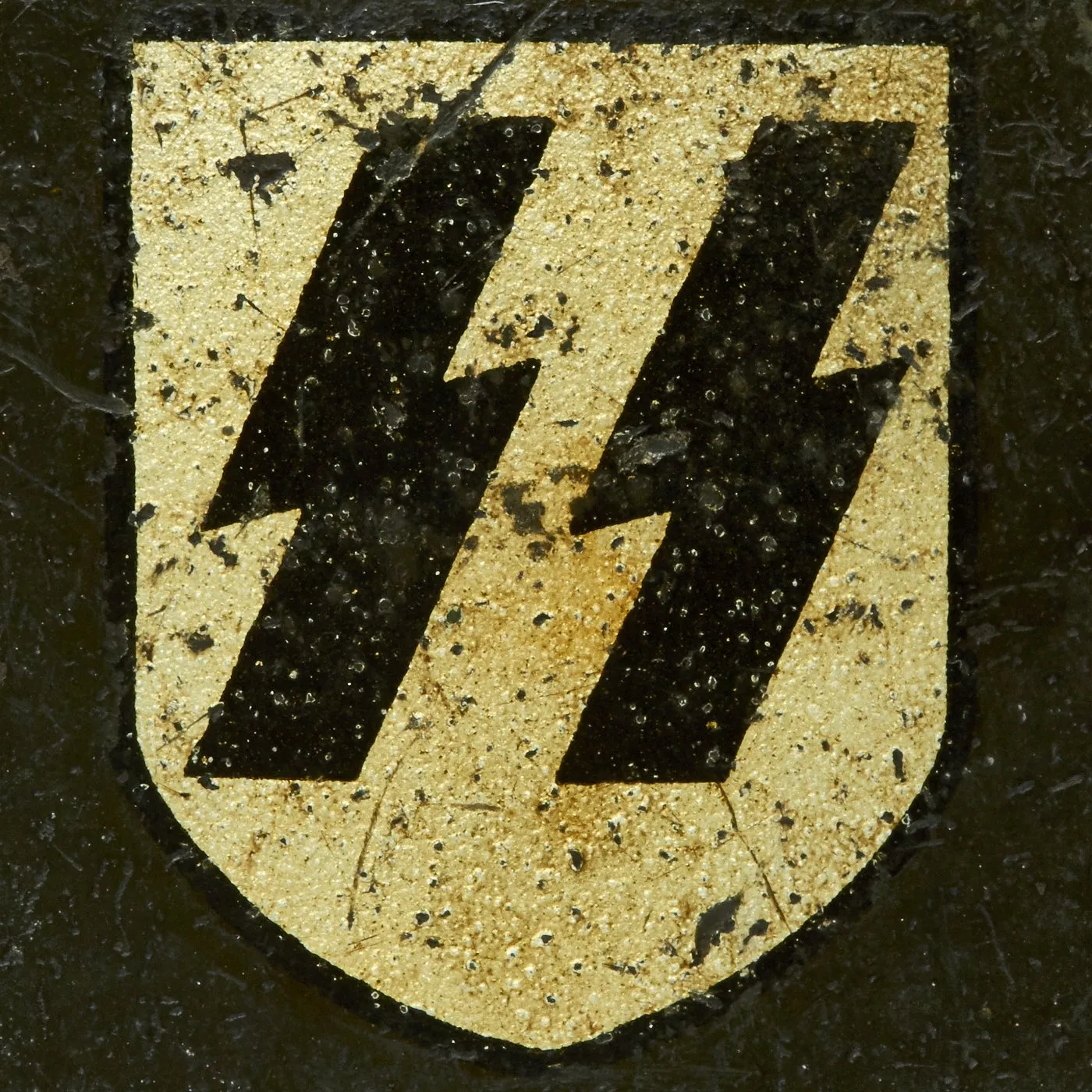 Original German WWII M40 Single Decal SS by Eisenhuttenwerk AG