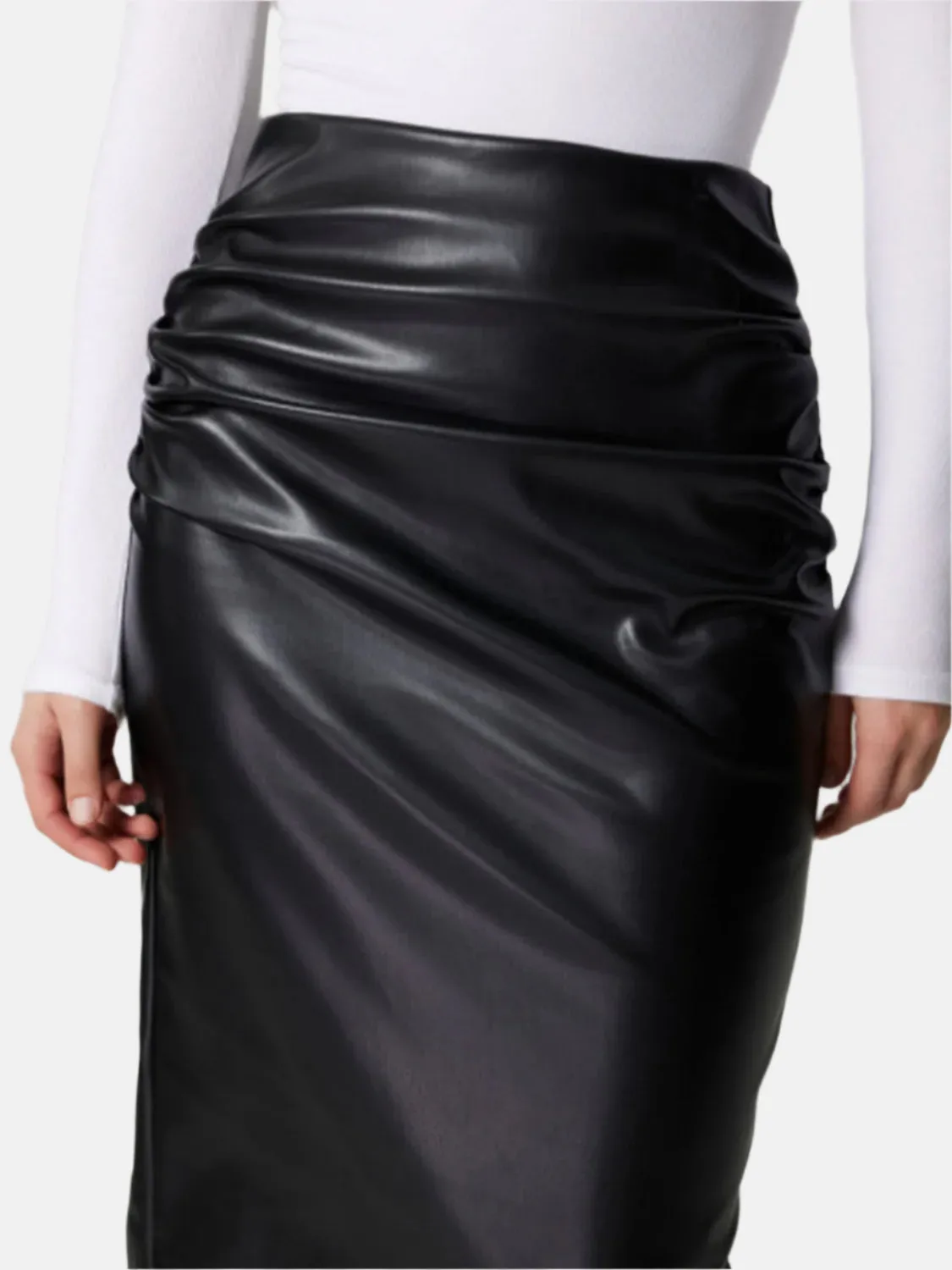 Slit Back Ruched Midi Skirt Black