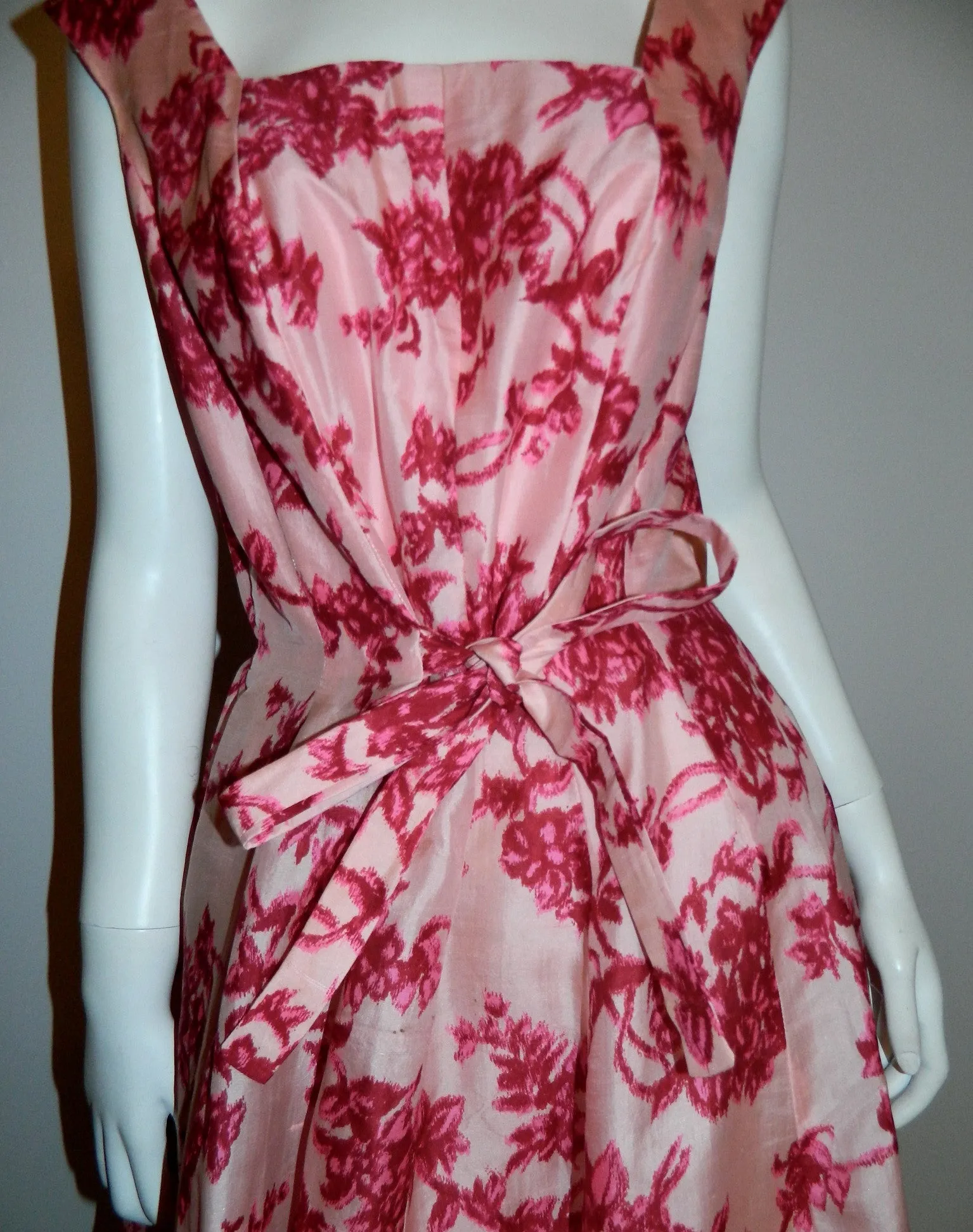 vintage GiGi Young dress / 1960s silk shantung / pink flowers full skirt M