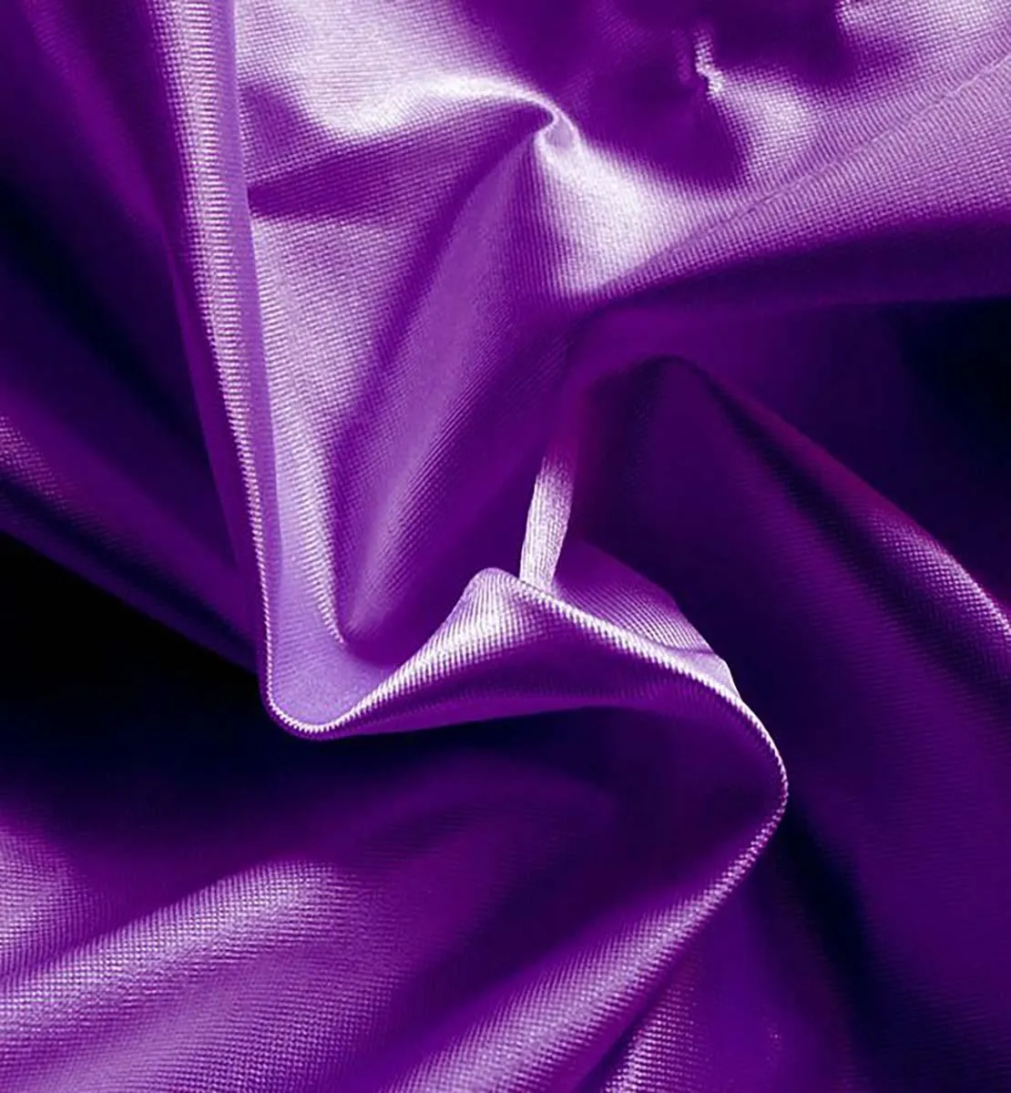 Violet 60" x 108" Rectangular Poly Knit Satin Table Topper