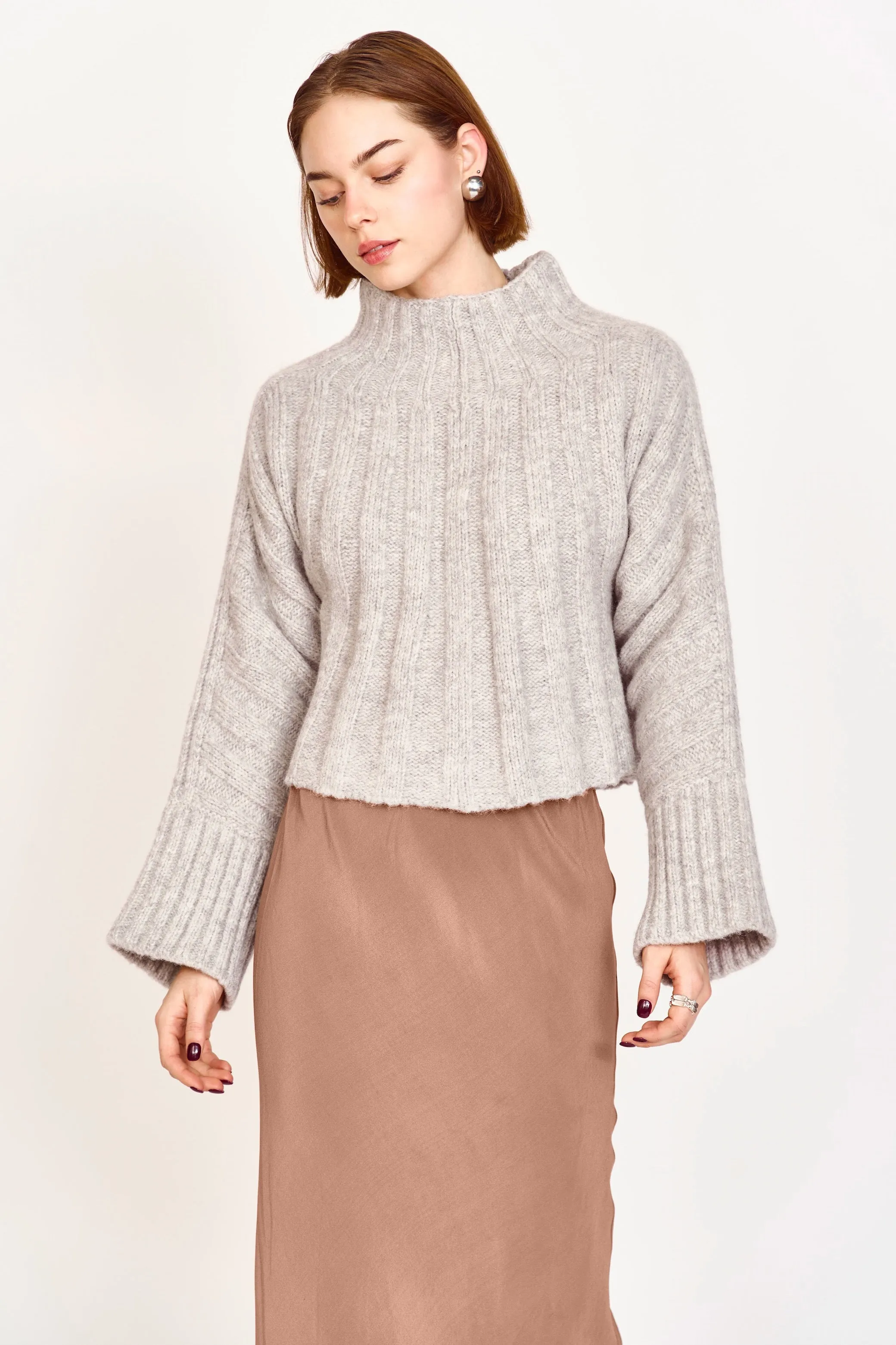 Winslow Sweater in Dove Grey